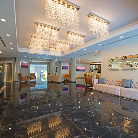 Motto Premium 4*